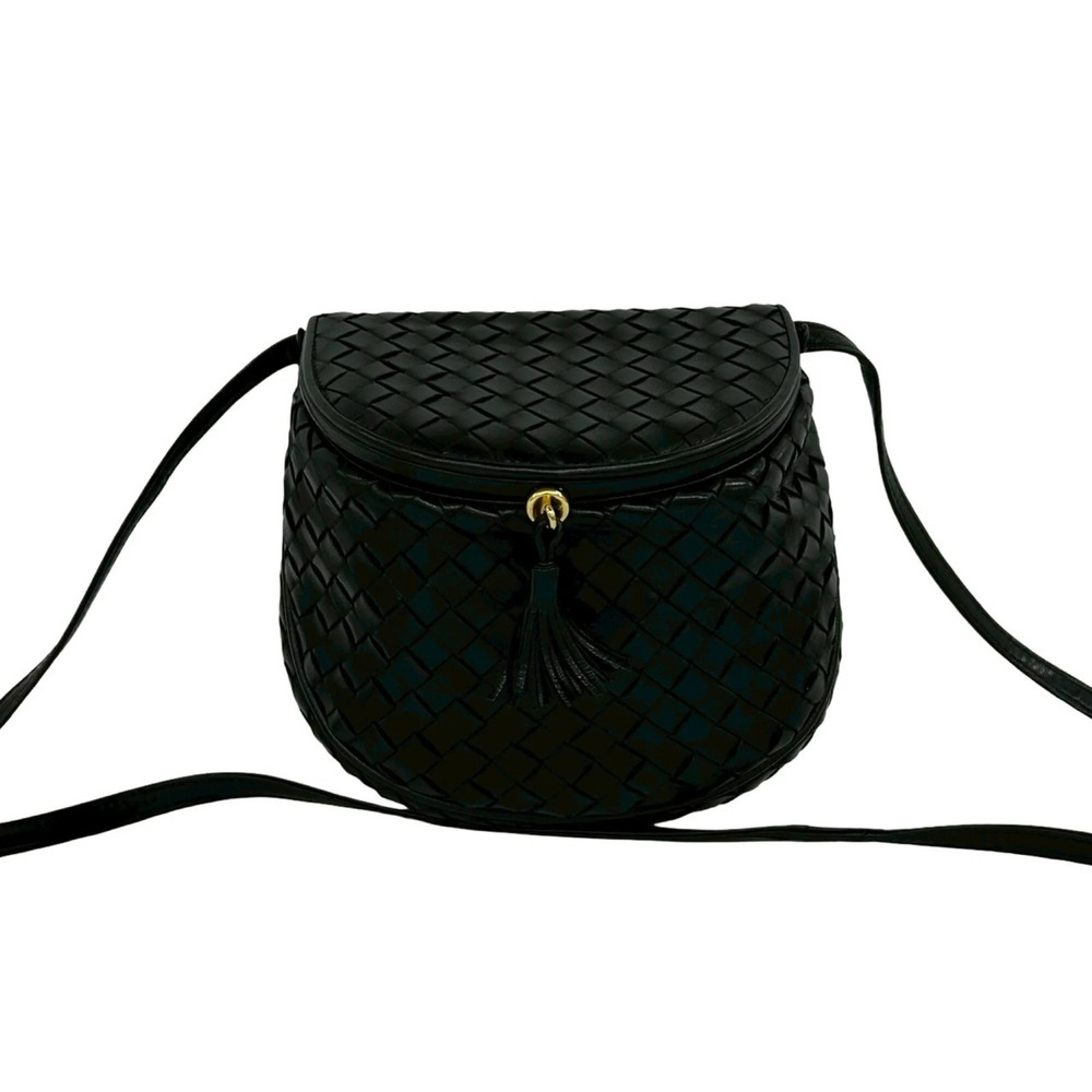 BOTTEGA VENETA Vintage Black Leather Intrecciato Shoulder Bag
